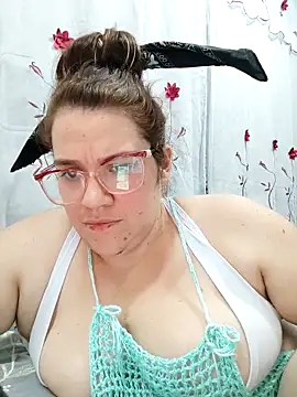 karlythoth@xh webcam