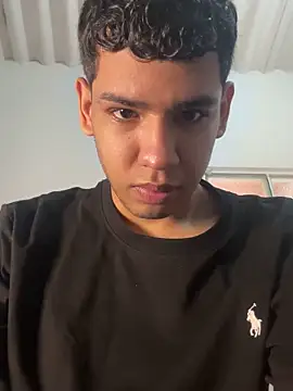 Santiago_Foxx webcam