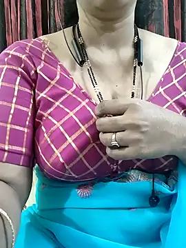 Webcam Model (bhuvana_555) is live