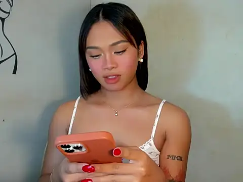 Exotic_alyssa69 webcam