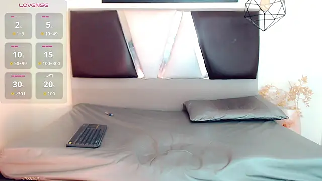 hilary_rodriguez webcam