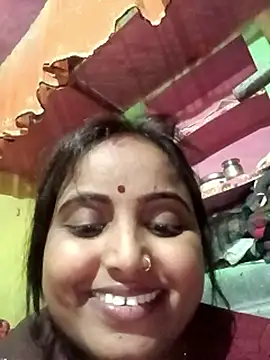 Pooja_hote webcam