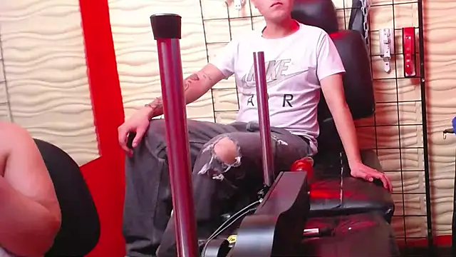 Lord_And_Servat7's room