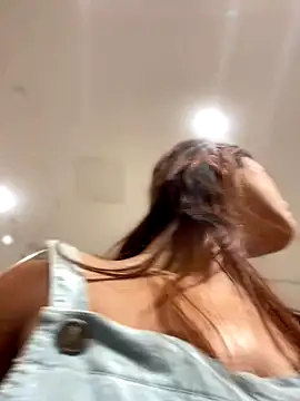 Kaily_Sweet16 webcam