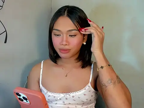 Exotic_alyssa69 webcam