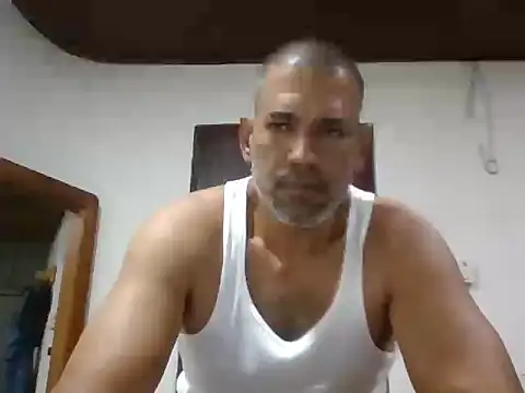 jackbigcock11 webcam