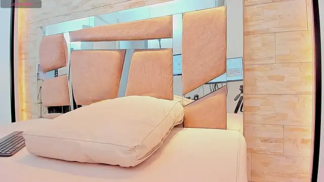 sheinny_brown webcam