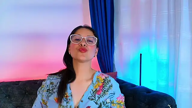 Alana_steel_1 webcam