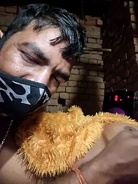 curvy_vamikaa (Ask my age) - Boobs show