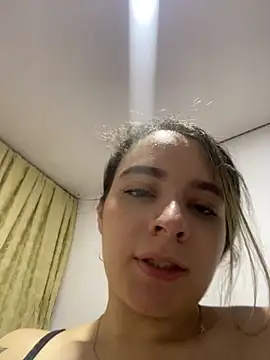 karla-thomsom10 webcam