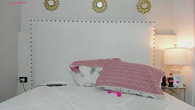 scarlettTease_ webcam