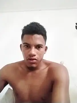 Gutierrez6383 webcam