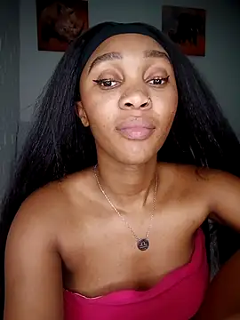 hannah_107 (F young) - Let's  chill 😎 just chilling listening