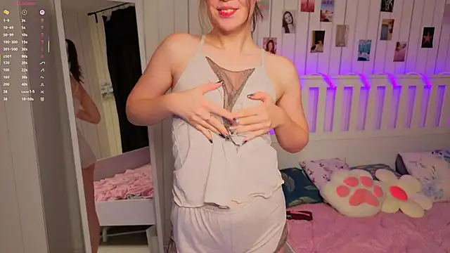 BeatrixCarIeton webcam