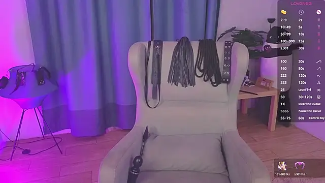 laracroftmansion webcam