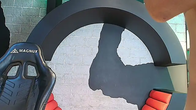 MyStrongSubmissive webcam