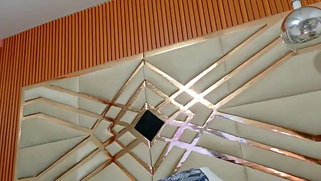 Sluttyandmature webcam