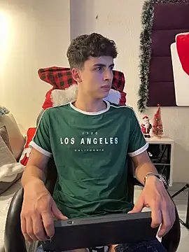 AdrianRinaldi webcam