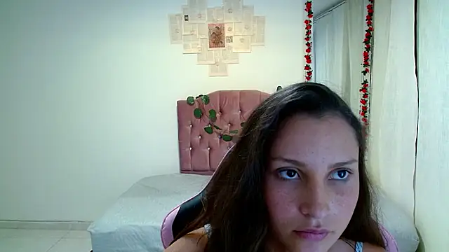 scarlet160920 webcam