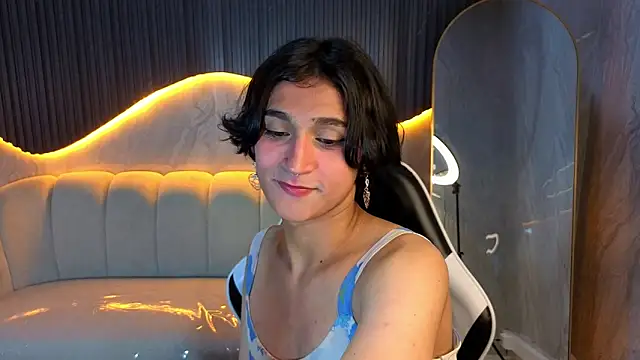 zoe_tp webcam