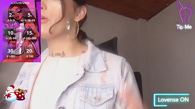 Scarlett_crastrawberry