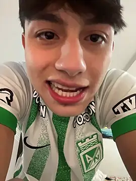 Lander_Cruz's live cam