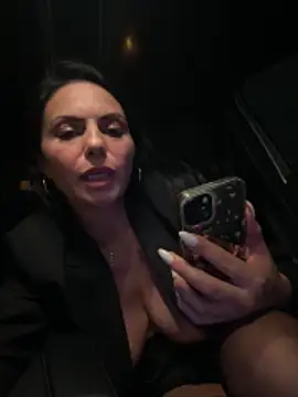 kimkelly13 (F milf) - squirt  showw   public