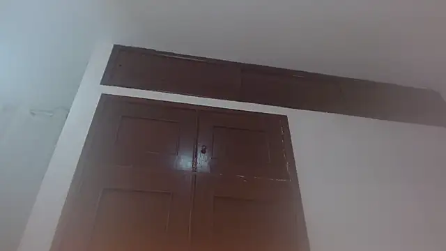 darliin_g (F young) - cucumber in pussy and squirt 🥒