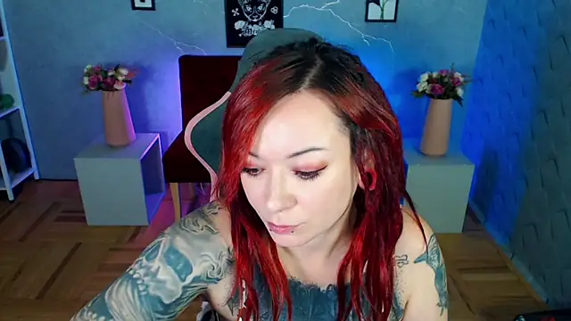 Miss-Tattoo webcam
