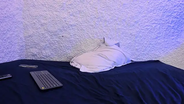 alexandersawyer (M twink) - cum show