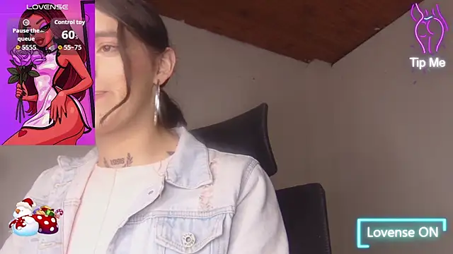 Scarlett_crastrawberry webcam