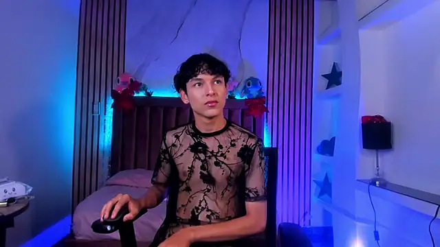 SthepanodiMonaco webcam