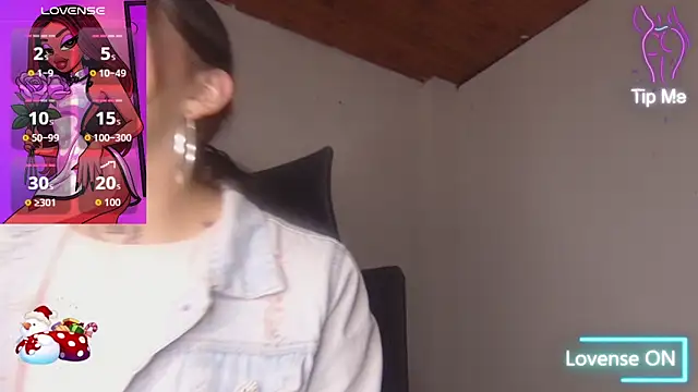 Scarlett_crastrawberry webcam