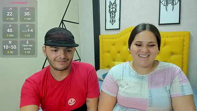 Valeria_AndJones webcam