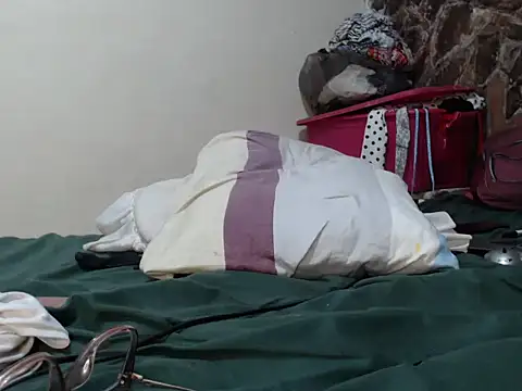 Gabby_Stunning webcam