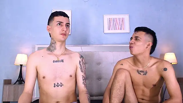 DamianAndMAximoo webcam