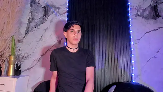 DeeQuinn_Blaze webcam