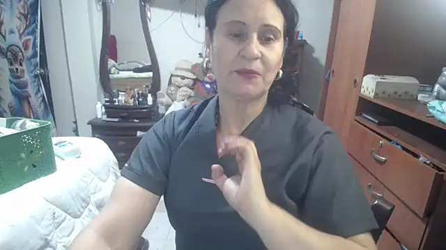 jazmin_mature_ webcam