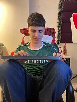 AdrianRinaldi webcam