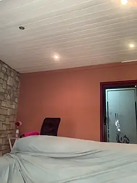 VeryGoodBadGirl1 webcam