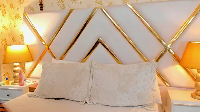 RachelleEvans webcam