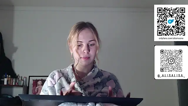 alismoona - Alismoona's free webcam