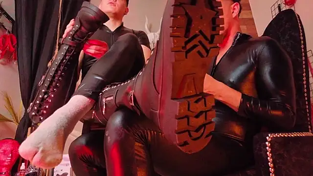 AngeloandEdward webcam