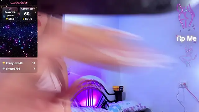 Dollcatalina Live Webcam on Stripchat