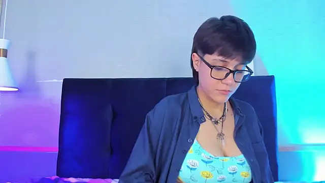 Tsuki_Maru Live Webcam on Stripchat