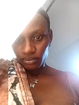 Nasty-Linda webcam stripchat model stream image