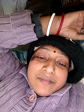 Webcam Model (Hot-Sana2)  is live.Free join now!