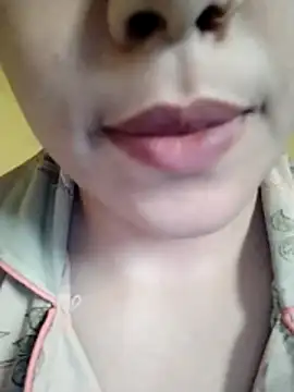 Webcam Model (Anki-doll)  is live.Free join now!