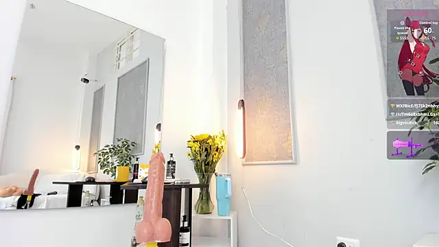 lannarusso_ (F milf) - cum on bigass