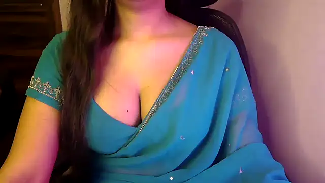 catpussy_ruhi webcam